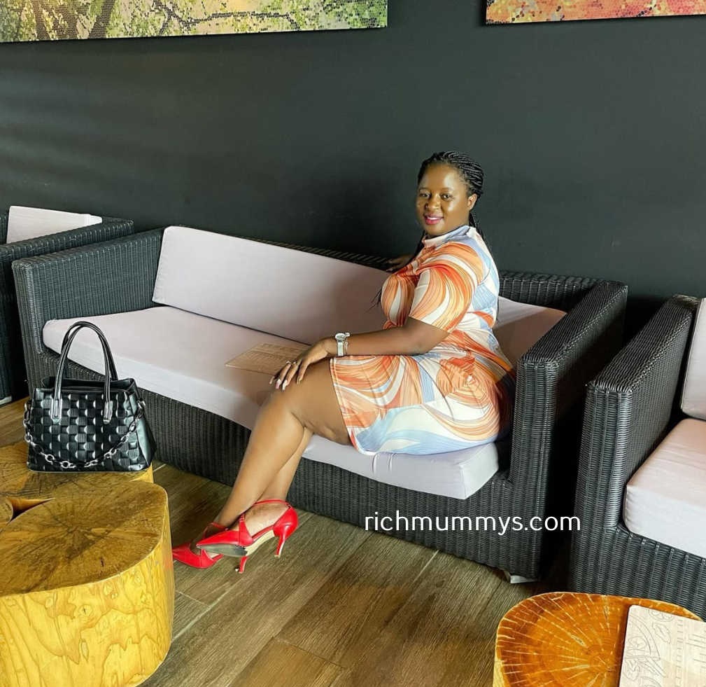 Rich sugar mummy Julia based in Thika wants a guy in Kiambu or Nairobi