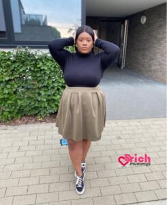 Plus-size Nairobi sugar mummy seeking a loyal and discreet young man for real companionship